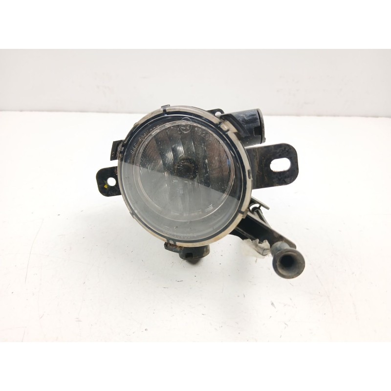 Recambio de antiniebla derecho para opel zafira / zafira family b (a05) 1.7 cdti (m75) referencia OEM IAM 93357464  