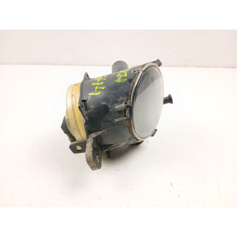 Recambio de antiniebla derecho para opel zafira / zafira family b (a05) 1.7 cdti (m75) referencia OEM IAM 93357464  