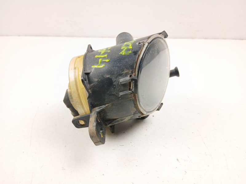 Recambio de antiniebla derecho para opel zafira / zafira family b (a05) 1.7 cdti (m75) referencia OEM IAM 93357464  