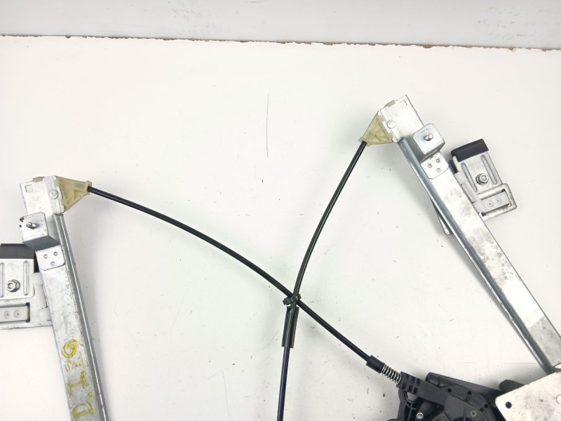 Recambio de elevalunas delantero izquierdo para ford focus i (daw, dbw) 1.4 16v referencia OEM IAM XS41A23201BY  