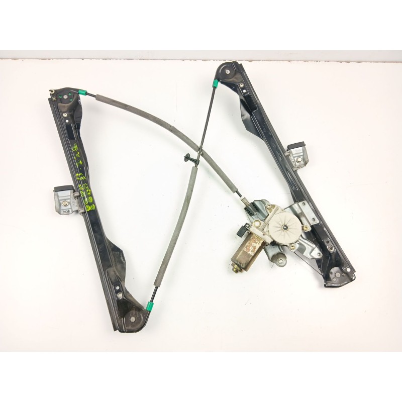 Recambio de elevalunas delantero izquierdo para ford focus i (daw, dbw) 1.8 tdci referencia OEM IAM XS41A23201BY  