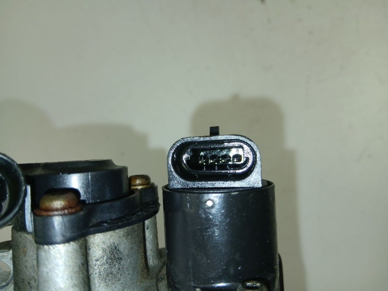 Recambio de caja mariposa para daewoo matiz (m100, m150) 0.8 referencia OEM IAM 25185779  