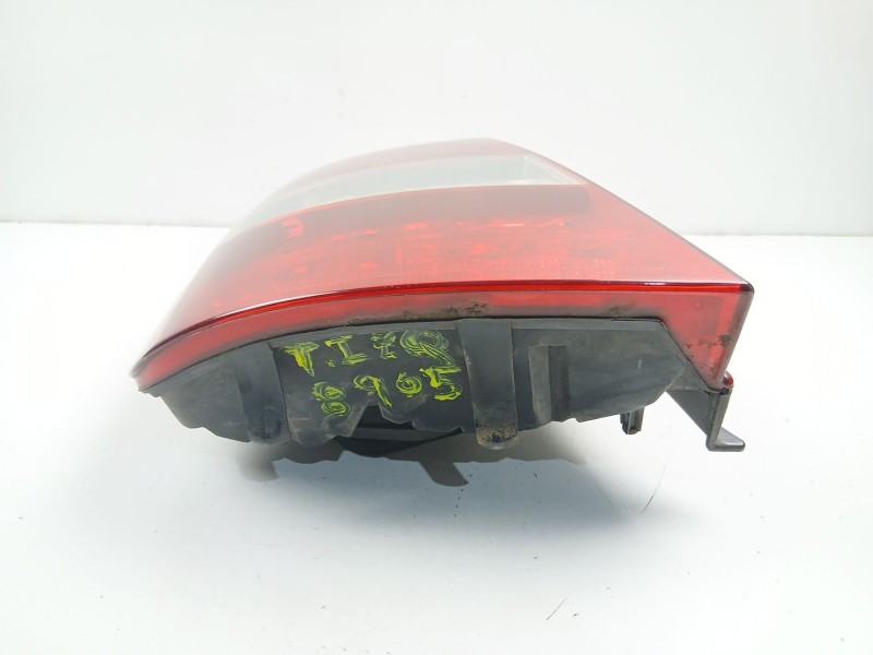 Recambio de piloto trasero izquierdo para fiat stilo (192_) 1.9 jtd (192_xe1a) referencia OEM IAM 46758988  