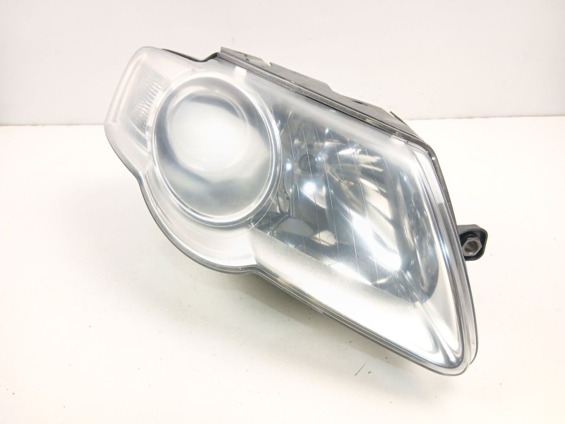 Recambio de faro derecho para volkswagen passat b6 variant (3c5) 2.0 tdi referencia OEM IAM 3C0941006J  1EL24701402