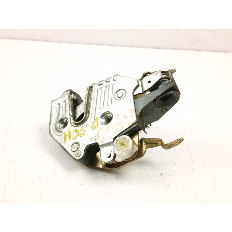 Recambio de cerradura puerta delantera derecha para mercedes-benz 124 sedán (w124) 300 d (124.130) referencia OEM IAM A124720123