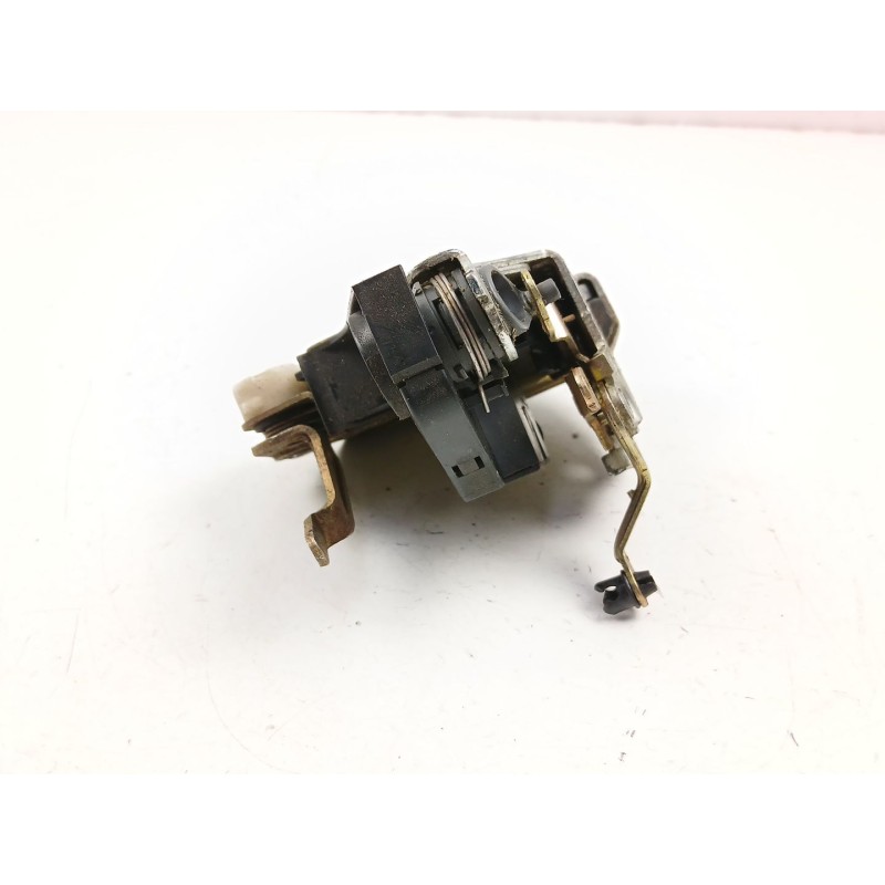 Recambio de cerradura puerta delantera derecha para mercedes-benz 124 sedán (w124) 300 d (124.130) referencia OEM IAM A124720123