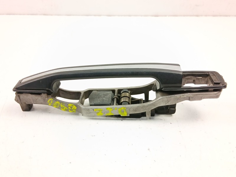 Recambio de manilla delantera izquierda para mercedes-benz 124 sedán (w124) 300 d (124.130) referencia OEM IAM A1247600570  