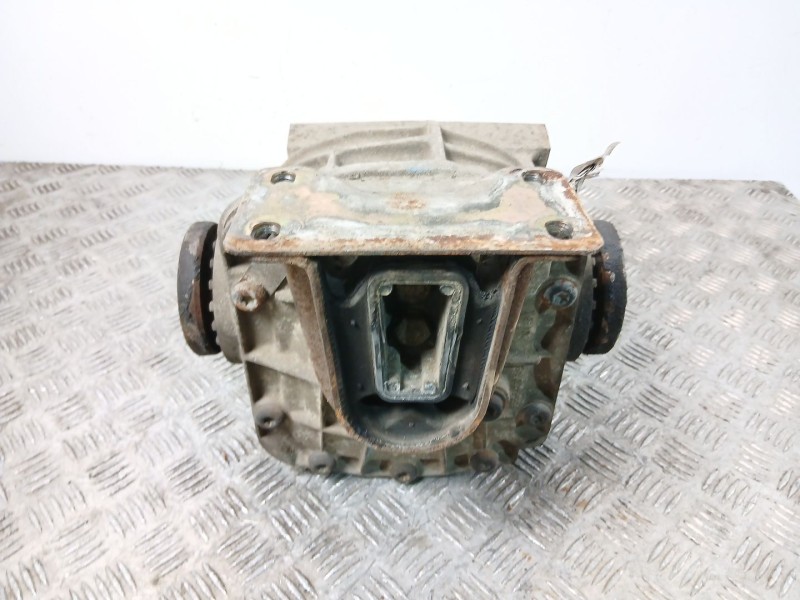 Recambio de diferencial trasero para ford sierra ii (gbg, gb4) 2.0 i referencia OEM IAM 85GG4025CB  