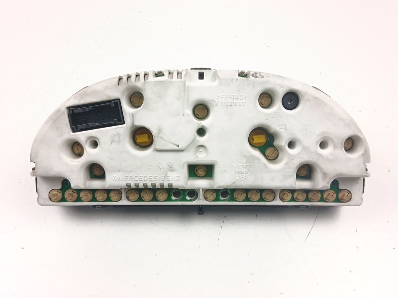 Recambio de cuadro instrumentos para mercedes-benz clase m (w163) ml 270 cdi (163.113) referencia OEM IAM A1635403011  