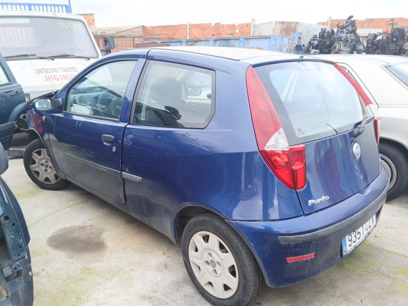 fiat punto (188_) del año 2004