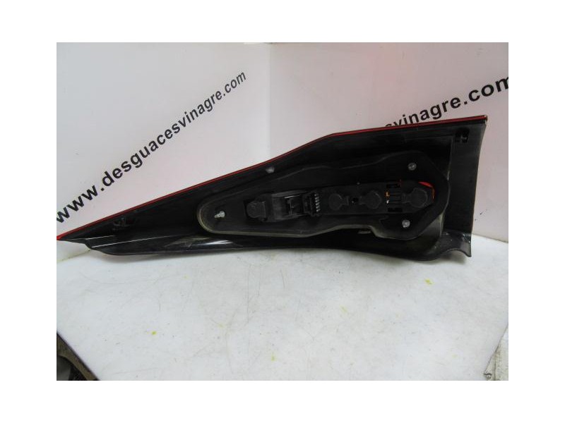 Recambio de piloto trasero izq. : renault megane : 1.6 g /k4m t7 (112,85cv) 5p rancher [2004] para renault megane 1.6 g /k4m t7 