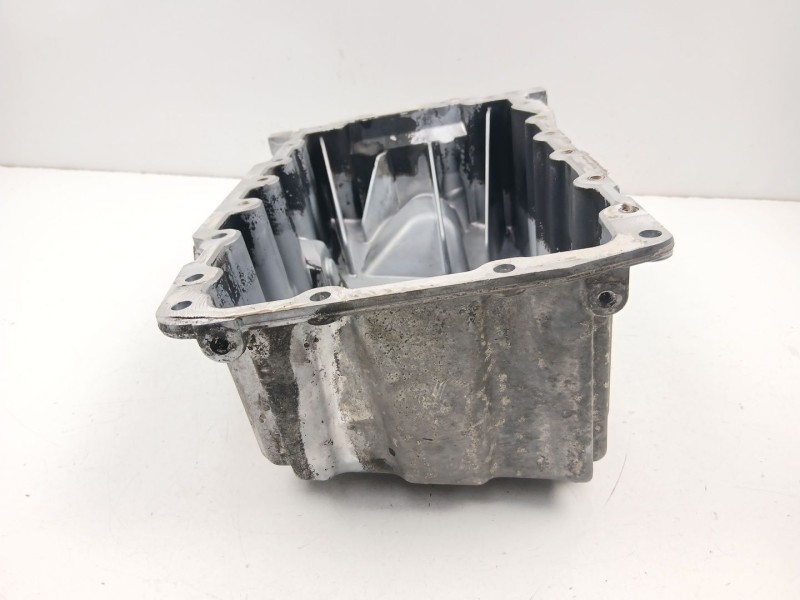 Recambio de carter aceite para chrysler sebring (js) 2.0 crd referencia OEM IAM 03G103603AA  