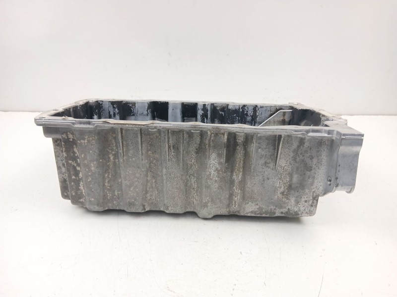 Recambio de carter aceite para chrysler sebring (js) 2.0 crd referencia OEM IAM 03G103603AA  