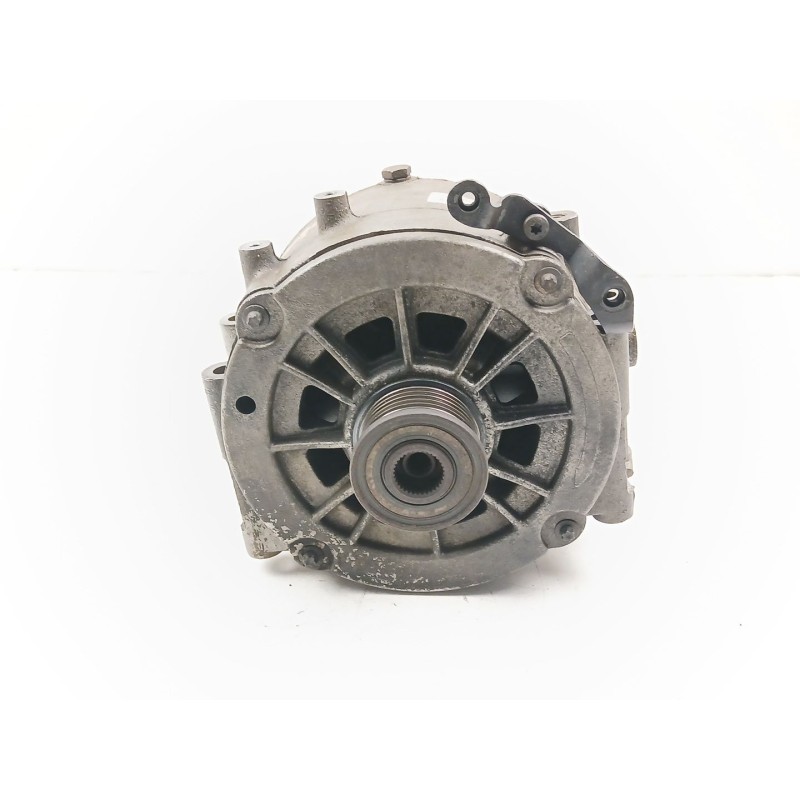 Recambio de alternador para mercedes-benz clase m (w163) ml 270 cdi (163.113) referencia OEM IAM A0001501750  