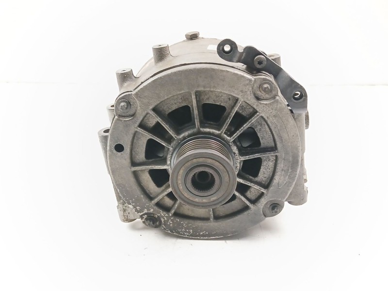Recambio de alternador para mercedes-benz clase m (w163) ml 270 cdi (163.113) referencia OEM IAM A0001501750  