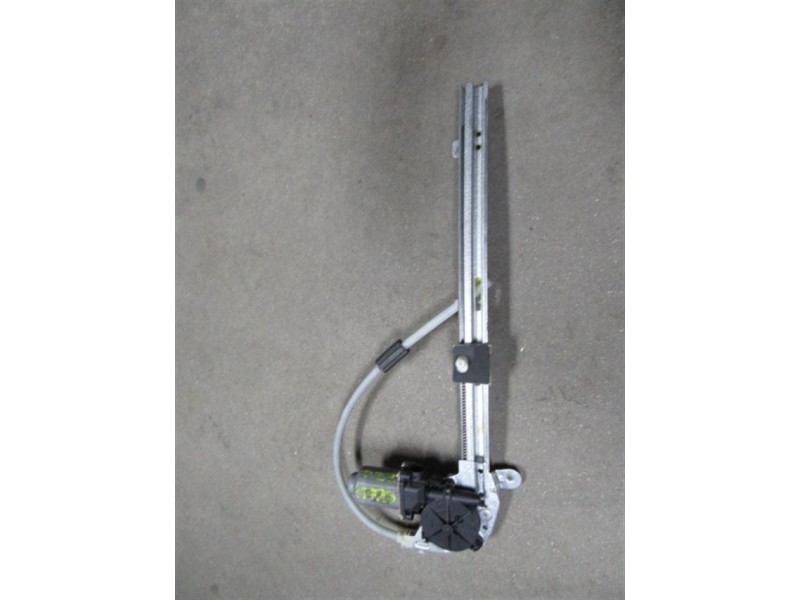 Recambio de elevalunas elec. tra. izq. : renault laguna : 1.9 dci f9q c750 [2003] para renault laguna 1.9 dci f9q c750 referenci