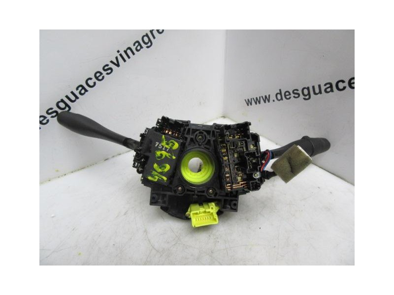 Recambio de mando luces y limpias : nissan almera : 1.8 g -qg18 (114,21cv) 4p [2001] para nissan almera 1.8 g -qg18 referencia O