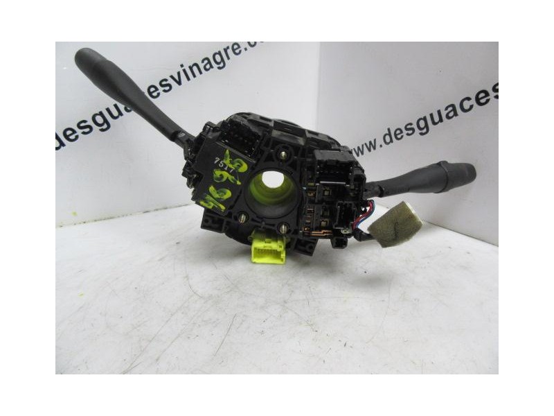 Recambio de mando luces y limpias : nissan almera : 1.8 g -qg18 (114,21cv) 4p [2001] para nissan almera 1.8 g -qg18 referencia O