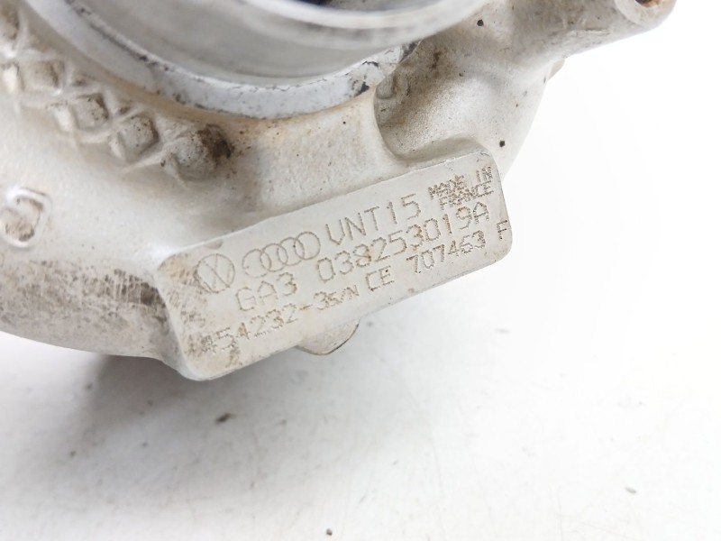 Recambio de turbo para skoda octavia i (1u2) 1.9 tdi referencia OEM IAM 038253019A VNT15 