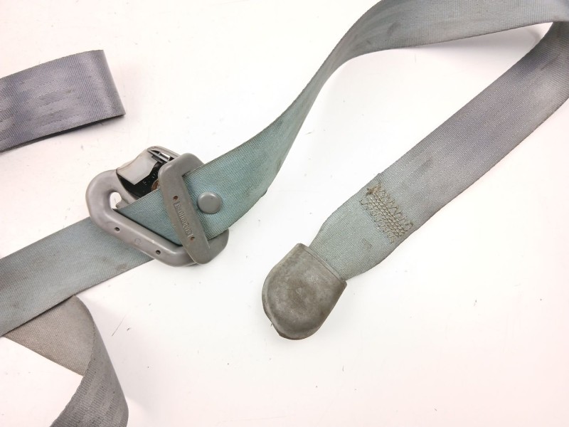 Recambio de cinturon seguridad delantero derecho para kia carnival ii (gq) 2.9 crdi referencia OEM IAM 0K53B57731  