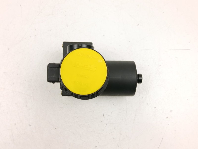 Recambio de compresor cierre centralizado para seat toledo i (1l2) 1.8 i referencia OEM IAM 1L0862257  