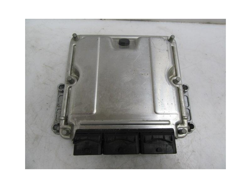 Recambio de centralita : renault laguna : 1.9 dci f9q c750 [2003] para renault laguna 1.9 dci f9q c750 referencia OEM IAM 028101