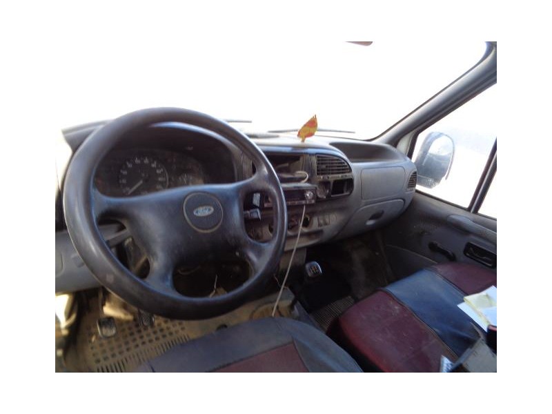 ford transit del año 1996