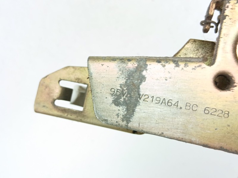 Recambio de cerradura puerta delantera derecha para ford transit 2.5 d referencia OEM IAM 95VBV219A64BC  