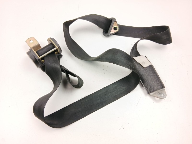 Recambio de cinturon seguridad delantero izquierdo para renault 18 (134_) 1.6 (1341) referencia OEM IAM 7700682013  