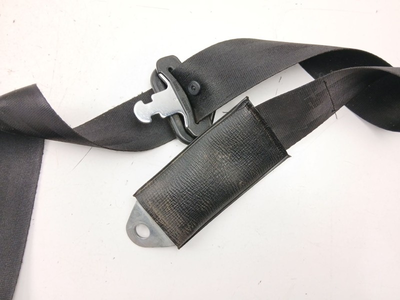 Recambio de cinturon seguridad delantero izquierdo para renault 18 (134_) 1.6 (1341) referencia OEM IAM 7700682013  