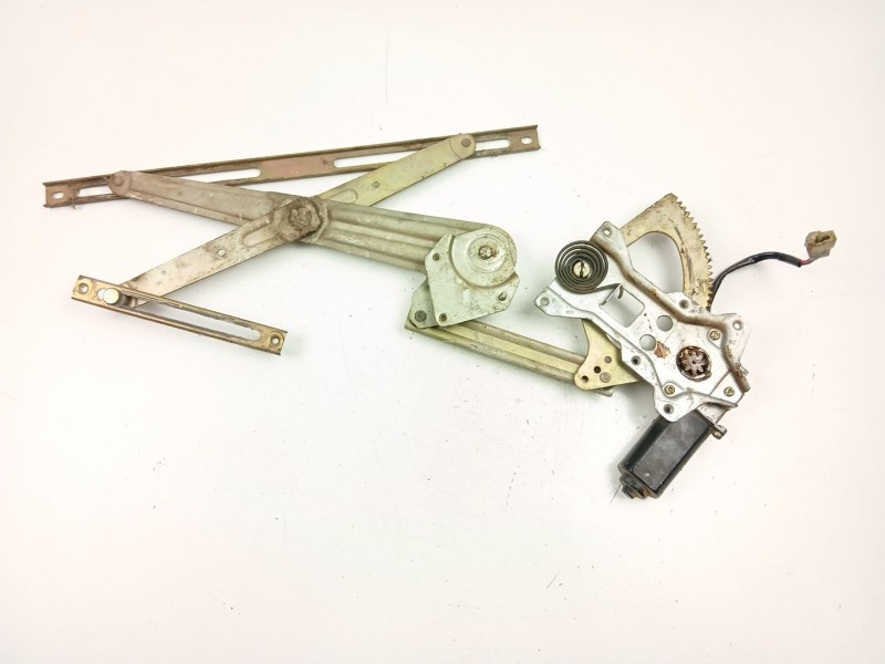 Recambio de elevalunas delantero derecho para mitsubishi montero 2.5 d /4d56 referencia OEM IAM MB171250  