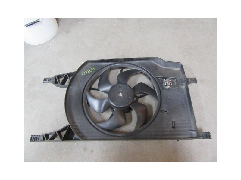 Recambio de electroventilador : renault laguna : 1.9 dci f9q c750 [2003] para renault laguna 1.9 dci f9q c750 referencia OEM IAM