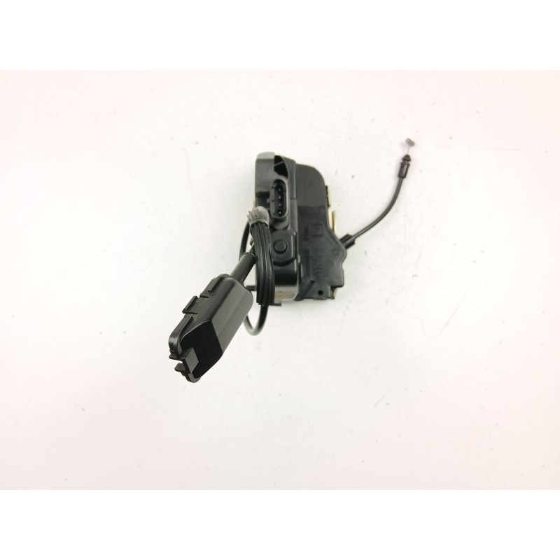 Recambio de cerradura puerta trasera izquierda para renault laguna ii (bg0/1_) 1.9 dci referencia OEM IAM 8200000657  
