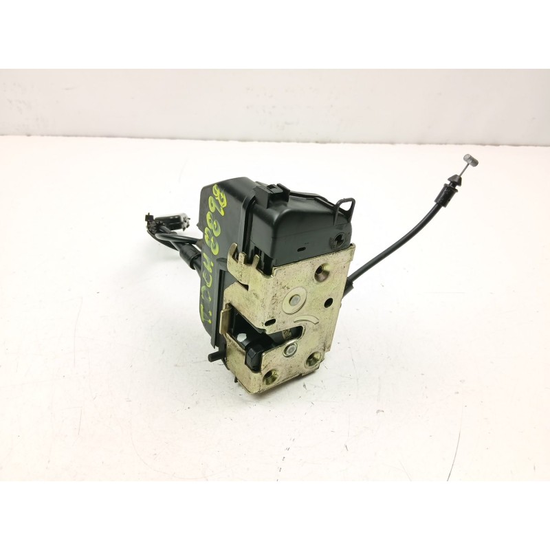 Recambio de cerradura puerta trasera derecha para renault laguna ii (bg0/1_) 1.9 dci referencia OEM IAM 8200000658  