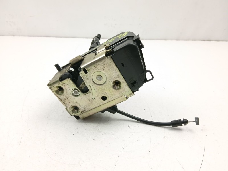 Recambio de cerradura puerta trasera derecha para renault laguna ii (bg0/1_) 1.9 dci referencia OEM IAM 8200000658  