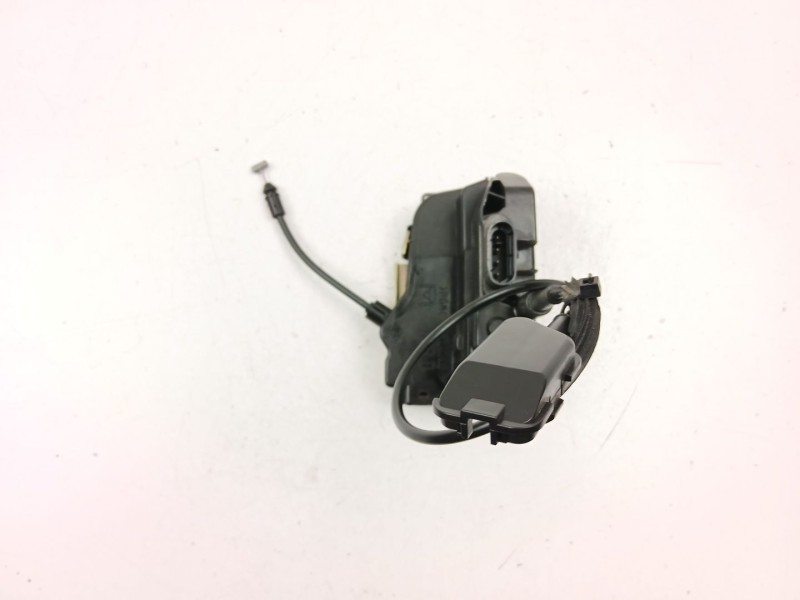 Recambio de cerradura puerta trasera derecha para renault laguna ii (bg0/1_) 1.9 dci referencia OEM IAM 8200000658  