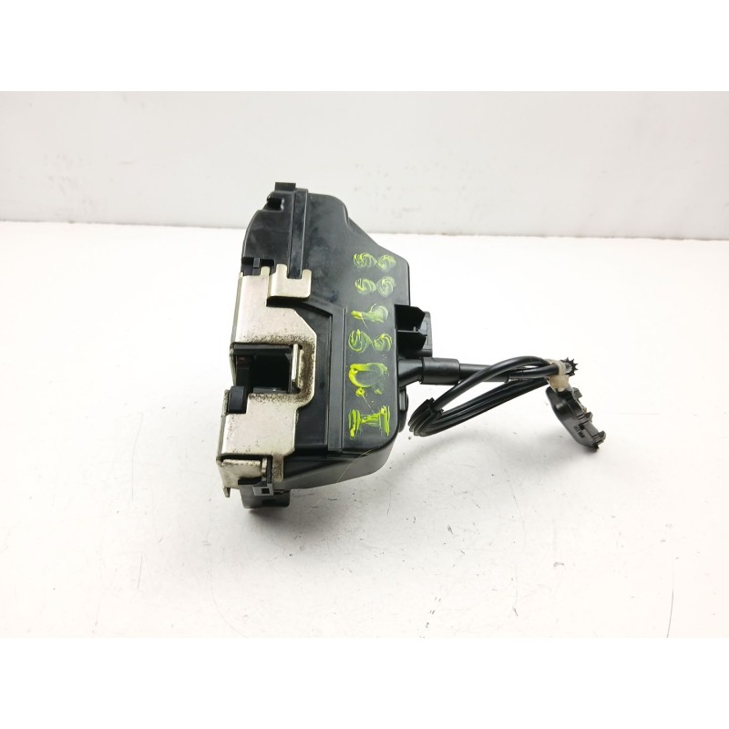 Recambio de cerradura puerta delantera izquierda para renault laguna ii (bg0/1_) 1.9 dci referencia OEM IAM 8200000661  