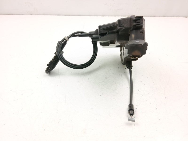 Recambio de cerradura puerta delantera izquierda para renault laguna ii (bg0/1_) 1.9 dci referencia OEM IAM 8200000661  