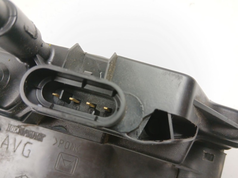 Recambio de cerradura puerta delantera izquierda para renault laguna ii (bg0/1_) 1.9 dci referencia OEM IAM 8200000661  