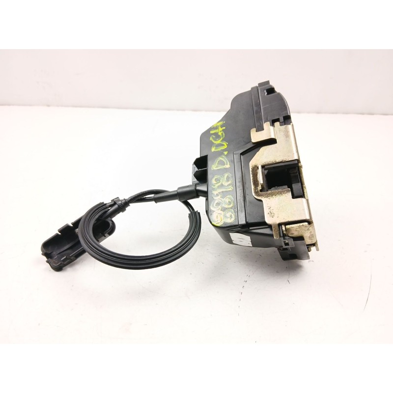 Recambio de cerradura puerta delantera derecha para renault laguna ii (bg0/1_) 1.9 dci referencia OEM IAM 8200000662  