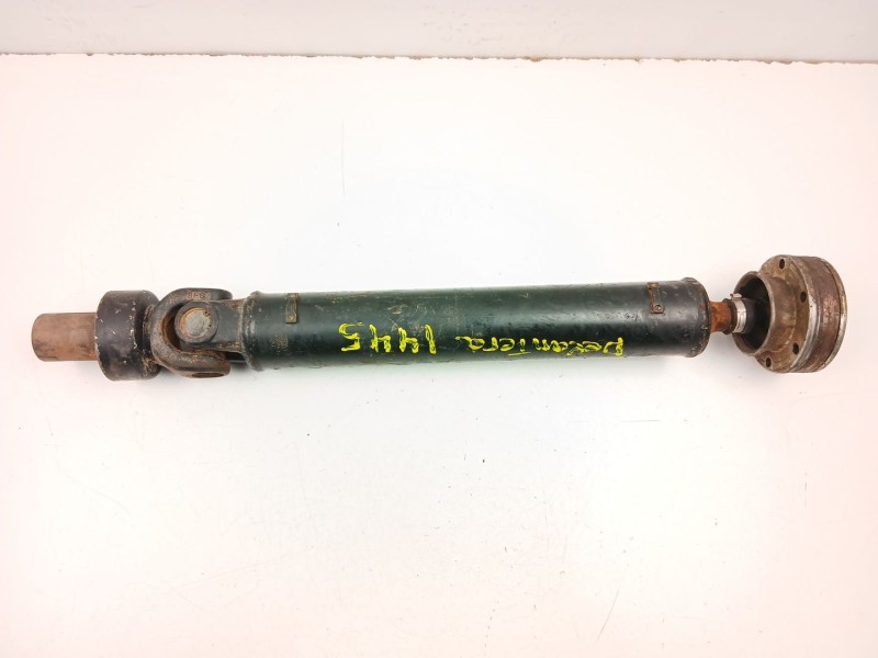 Recambio de transmision central delantera para suzuki santana 300 1.6 td 9hx referencia OEM IAM 2710160A02  