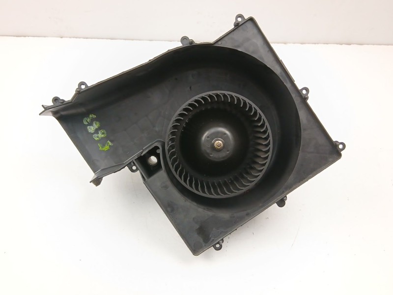 Recambio de motor calefaccion para nissan primera 1.9 d referencia OEM IAM 27210AV602  
