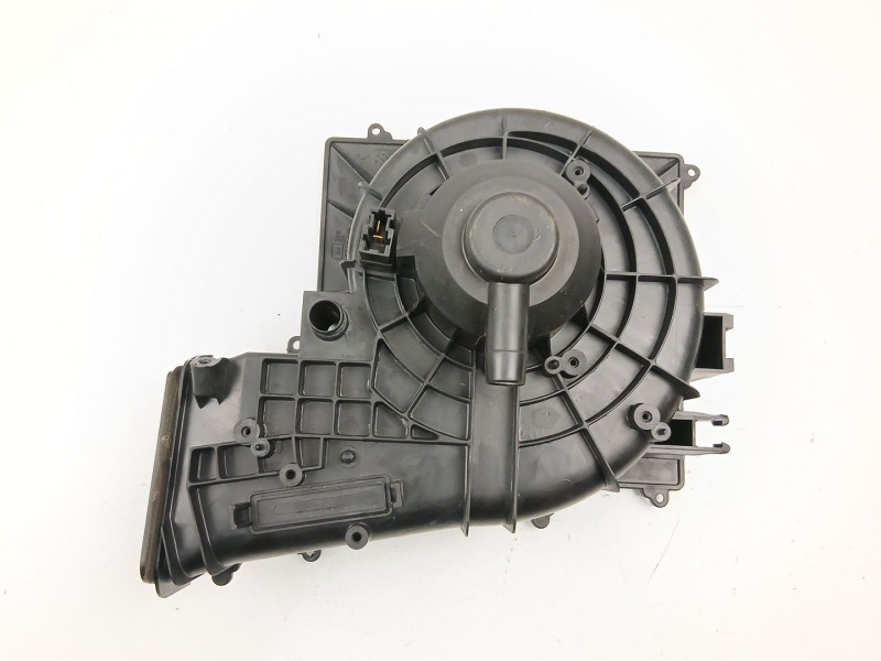 Recambio de motor calefaccion para nissan primera 1.9 d referencia OEM IAM 27210AV602  