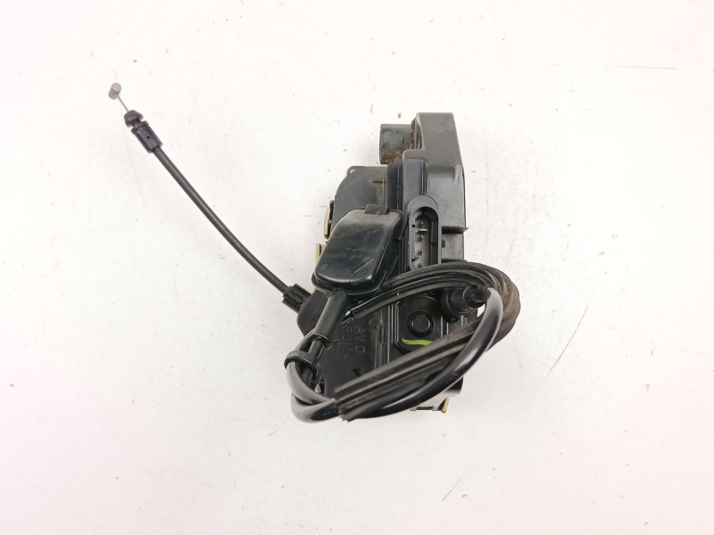 Recambio de cerradura puerta delantera derecha para nissan primera 1.9 d referencia OEM IAM 80500BA20A  