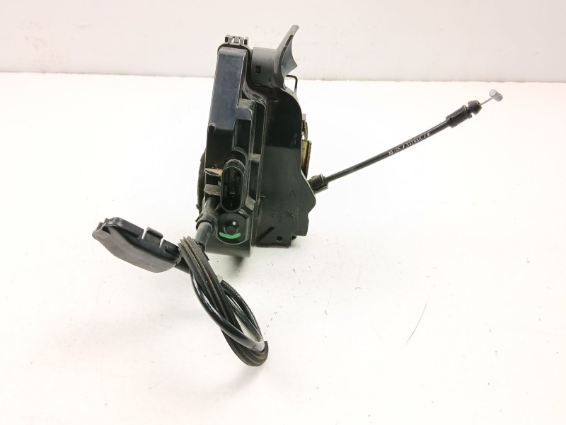 Recambio de cerradura puerta delantera izquierda para nissan primera 1.9 d referencia OEM IAM 80501BA20A  