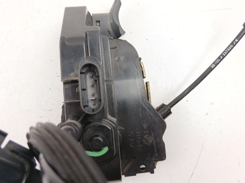 Recambio de cerradura puerta delantera izquierda para nissan primera 1.9 d referencia OEM IAM 80501BA20A  