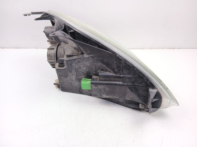 Recambio de faro izquierdo para ford fiesta v (jh_, jd_) 1.4 16v referencia OEM IAM 2S6X13W030CE  