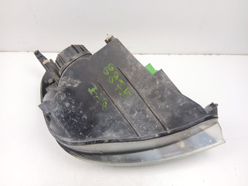 Recambio de faro izquierdo para ford fiesta v (jh_, jd_) 1.4 16v referencia OEM IAM 2S6X13W030CE  