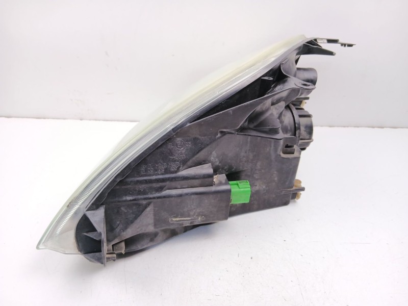 Recambio de faro derecho para ford fiesta v (jh_, jd_) 1.4 16v referencia OEM IAM 2S6X13W029CE  