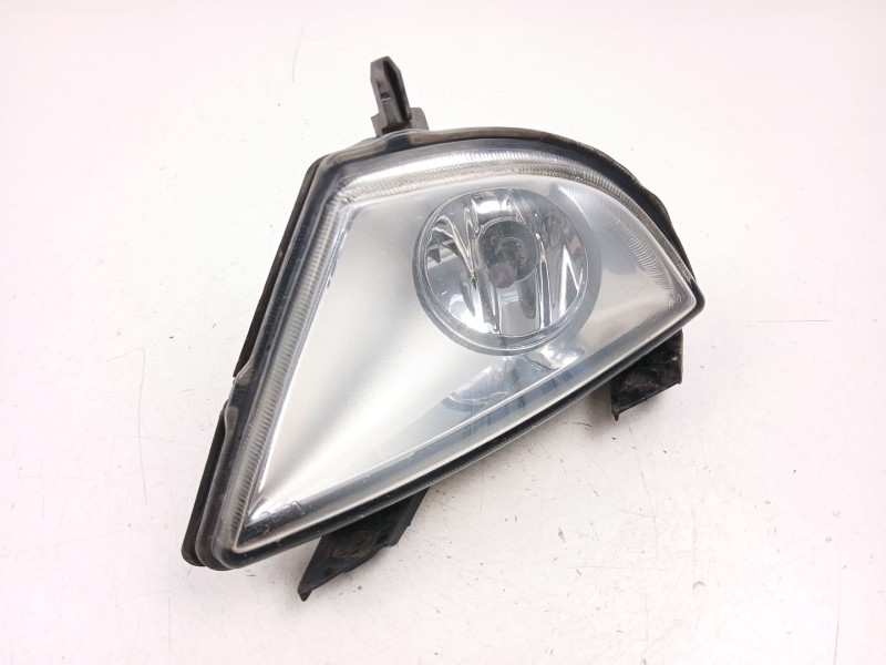 Recambio de antiniebla derecho para ford fiesta v (jh_, jd_) 1.4 16v referencia OEM IAM 2S6115K201AB 89202182 